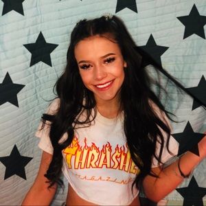 Size small cropped thrasher